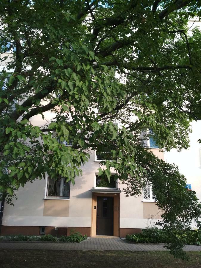 Apartment Anielewicza 9 Warschau